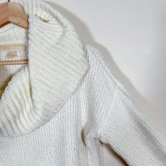 MICHAEL KORS | COWL NECK SWEATER IN WHITE - Picture 7 of 14